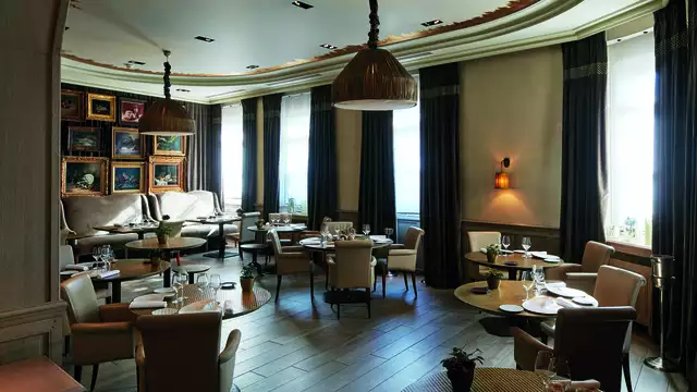 Relájate en suite durante una estancia 4* en pleno corazón de Chartres