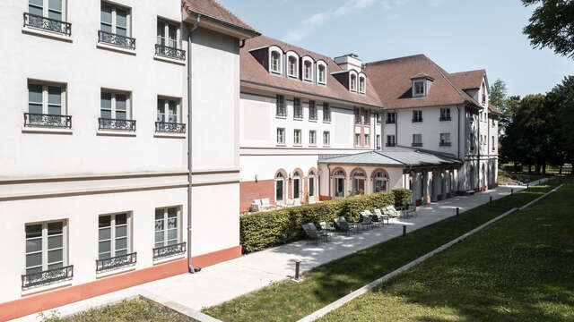 Mercure Maintenon