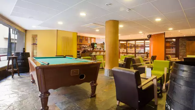 Escapada relax en familia inmerso en el paisaje genuino de Andorra