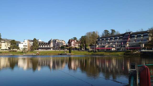 Fin de semana en Bagnoles-de-l'Orne