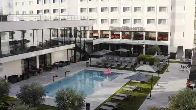 Fin de semana con piscina y sauna cerca de París en hotel de 4*