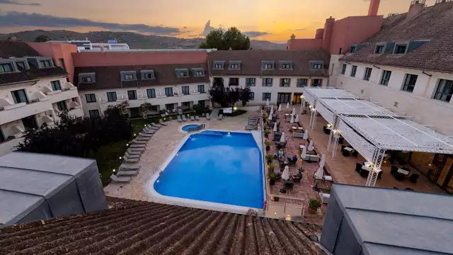 Offre a Antequera pres de Malaga avec petit dejeuner inclus