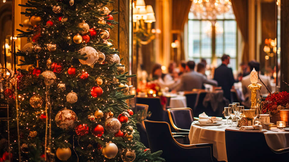 Nochevieja fin de ano en moderno hotel en San Sebastian con cena de gala
