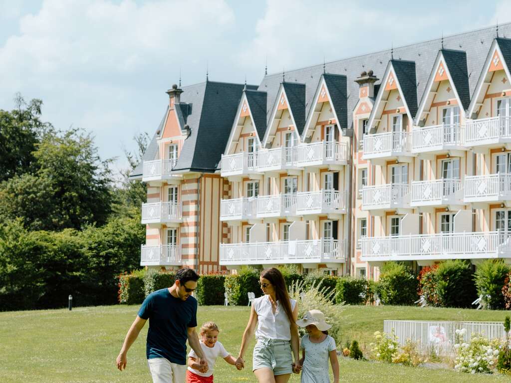 Détente totale avec spa et petit déjeuner, en Normandie - 4* - 7
