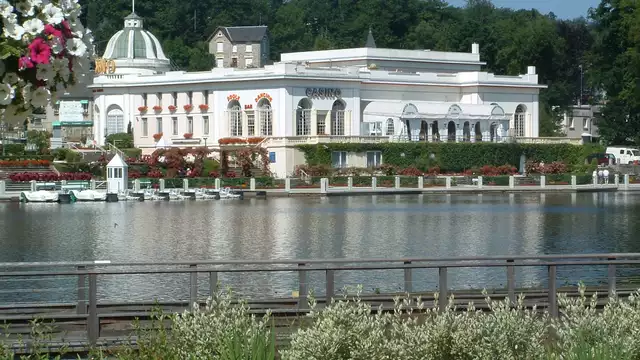 Fuga rilassante con accesso illimitato alla spa a Bagnoles de l'Orne