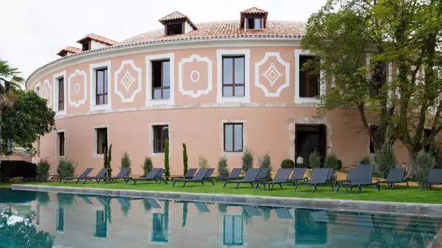 Escapada romántica en balneario 5* con cena y detalles en la habitación