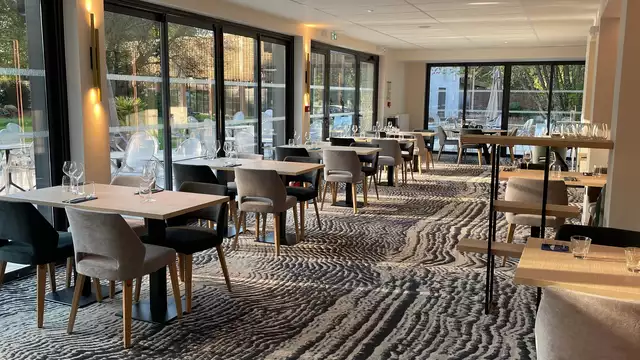 Séjour tout inclus avec spa et dîner en suite près de Rennes