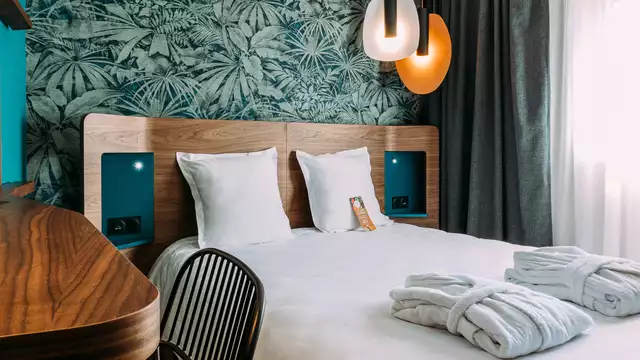 Escapade parisienne 4* avec dîner-croisière sur la Seine
