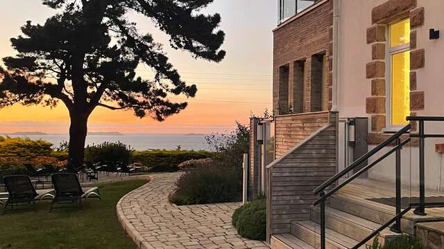 Estancia de lujo en suite con vista al mar y spa: Perros Guirec