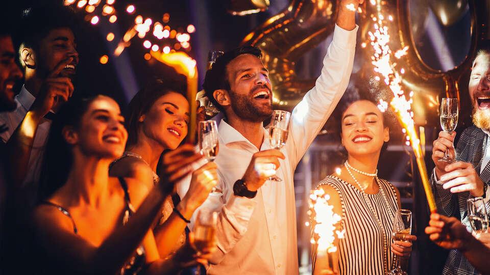 Disfrute del ultimo dia del ano en Sevilla con una cena de gala cotillon y fiesta