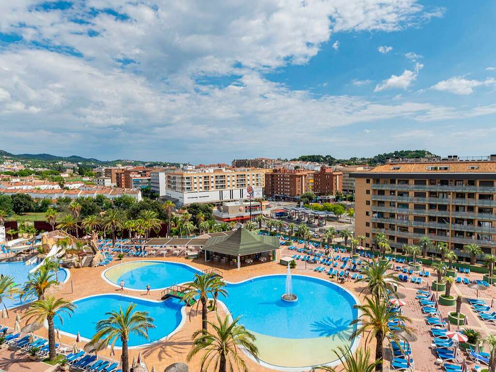 Aparthotel Costa Encantada - Escapade en pension complète près pas de la plage de Lloret de Mar - 4* - 5