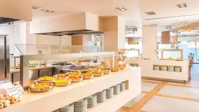 Escapada con desayuno incluido en Lloret de Mar