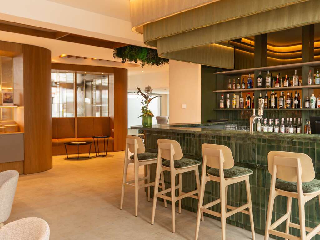 Hôtel Mercure Colmar Centre Unterlinden 4* + 2 Billets, 1 jour Europa-Park + 1 jour Rulantica