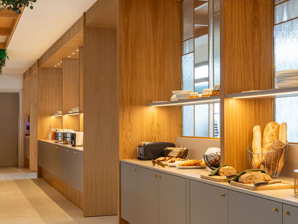 Hôtel Mercure Colmar Centre Unterlinden 4* + 2 Billets, 1 jour Europa-Park + 1 jour Rulantica