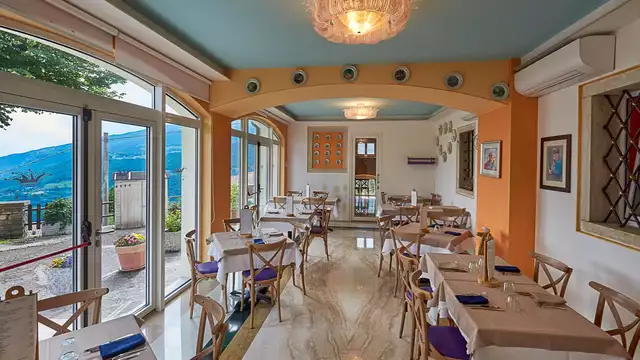 Soggiorno in mezza pensione sul Lago di Garda e a pochi Km da Verona