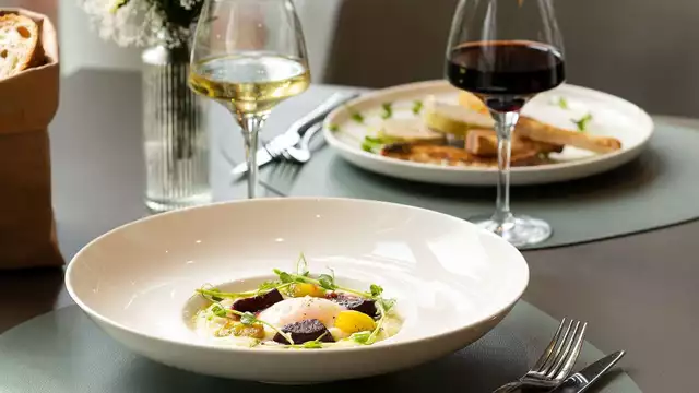 Séjour avec dîner dans un hôtel emblématique 5 étoiles à Paris