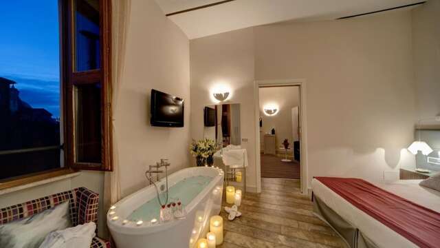 Navona Palace Luxury Inn