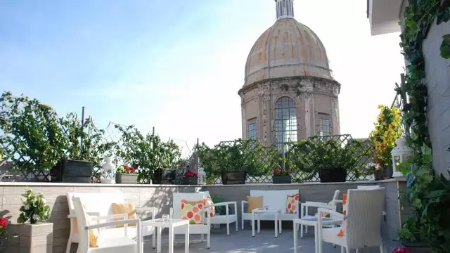 Weekend tra i vicoli di Napoli con colazione inclusa