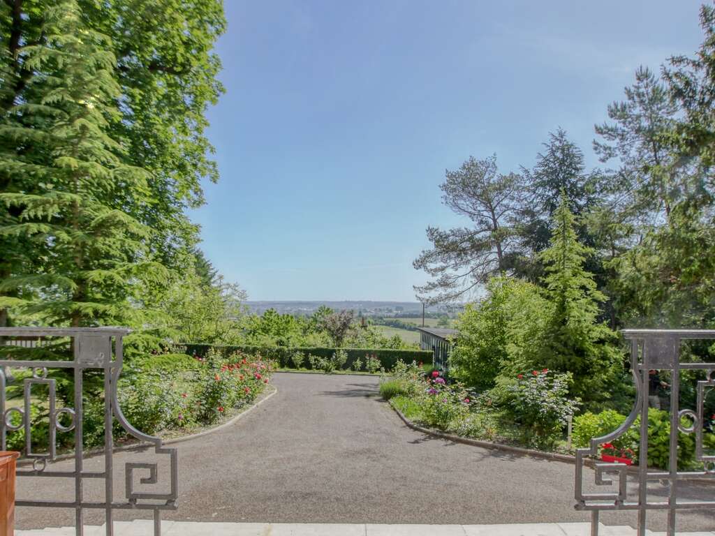 Week-end dans un Château de charme près de Beauvais - 4* - 12