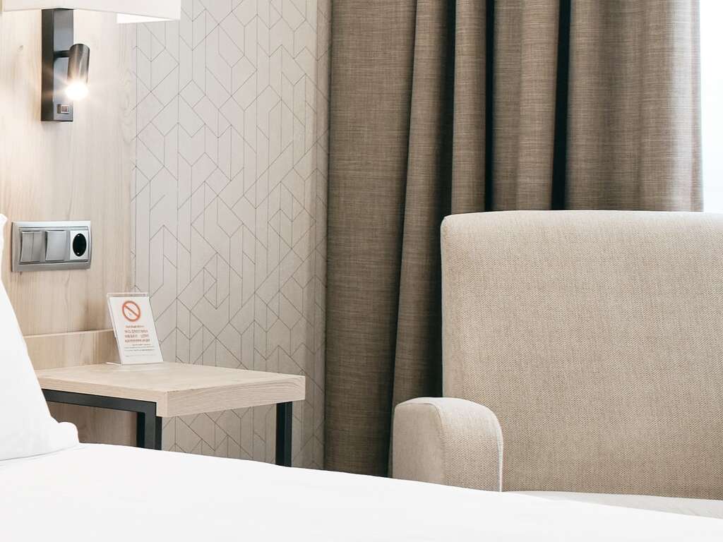 Hotel Albret - Découvrez Pampelune dans cet hôtel 4* avec petit-déjeuner et une coupe de vin de bienvenue - 4* - image 16