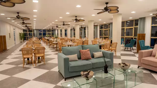 Escapada especial en habitacion superior con vistas al mar y cena