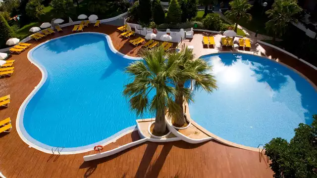 Vive tus vacaciones en un hotel de Cala d Or