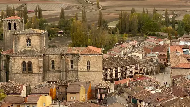 Gastronomisch uitje in een Posada Real met eigen wijnkelder in de Ribera del Duero