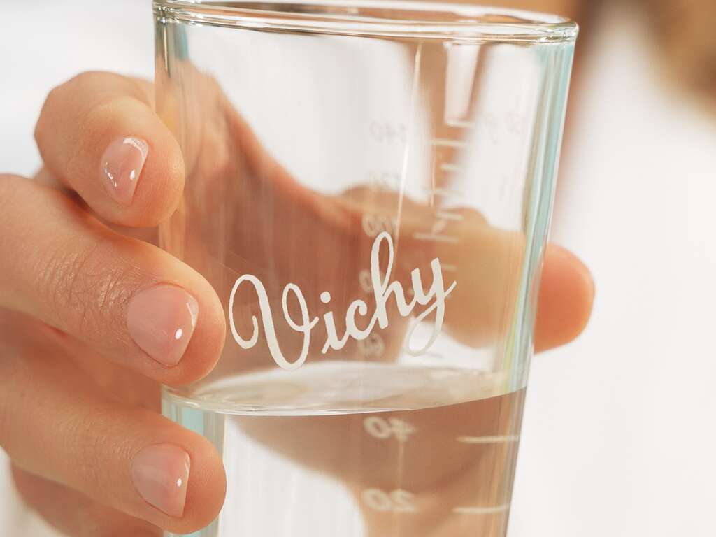 France - Auvergne - Vichy - Fugue en chambre deluxe dans un hotel 5* à Vichy - 5*