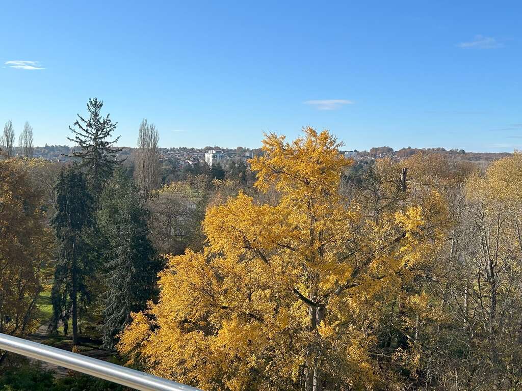 France - Auvergne - Vichy - Fugue en chambre deluxe dans un hotel 5* à Vichy - 5*