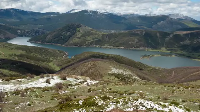 Vacaciones en el norte de España rodeado de naturaleza con acceso a SPA