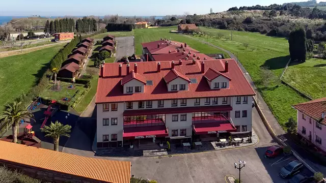 Familie uitje in een hut aan de Asturische kust!