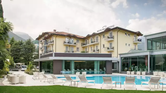 Séjour romantique en Junior Suite sur le lac de Garde avec dîner et spa