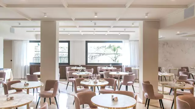 Séjour romantique en Junior Suite sur le lac de Garde avec dîner et spa