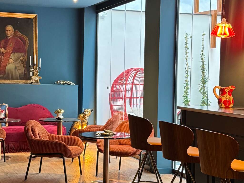 Escapade Romantique Dans Un Appartement Au Centre De Figueres - 4* (ref 52327)