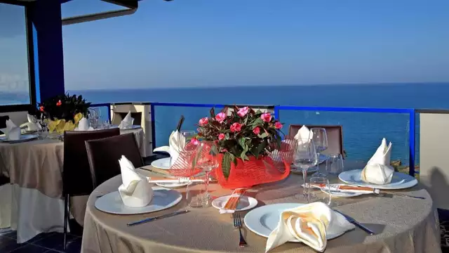 Appartamento vista mare a Tusa con accesso alla spiaggia