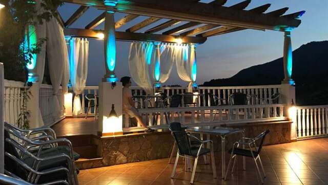 Hostal El Cerro Adults only