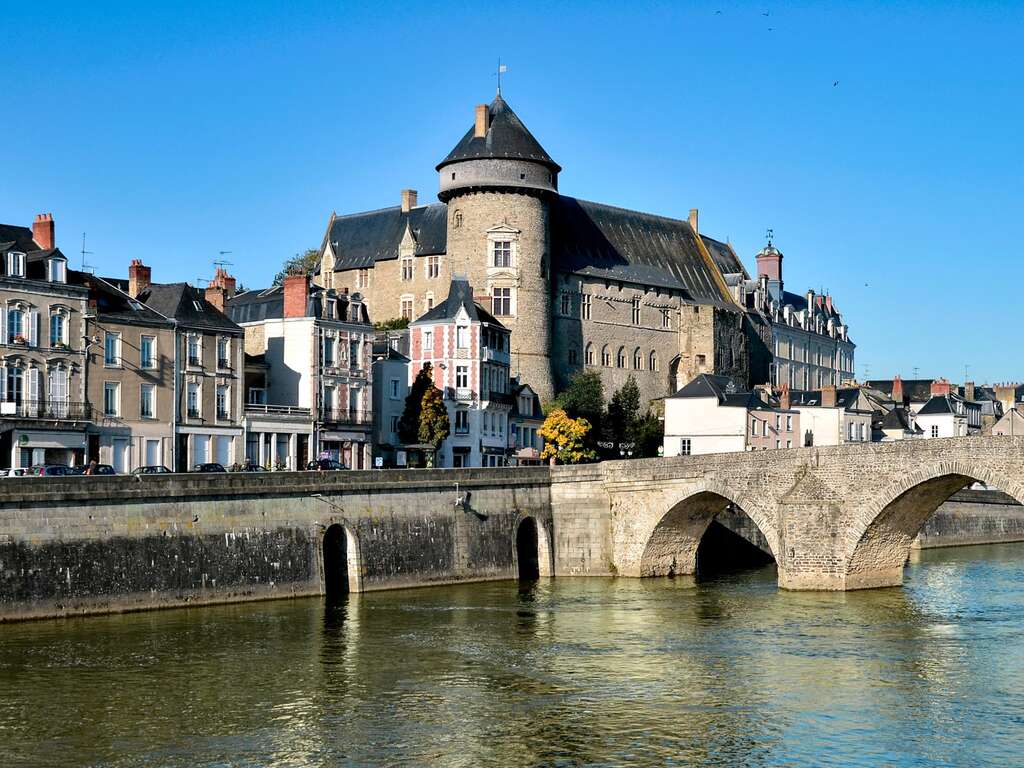 Régalez vous au Grand Hôtel de Mayenne - 3* - 5