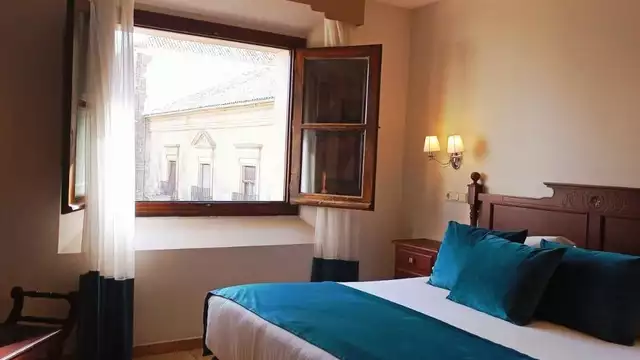 Romantiek in Úbeda: uitstapje met een fles cava en privétoegang tot de spa