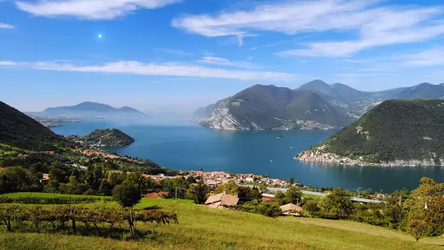 Offerta sul Lago d'Iseo in Junior Suite vista lago, spa e mezza pensione