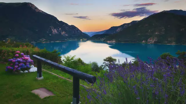 Soggiorno in Trentino nella Valle di Ledro con mezza pensione