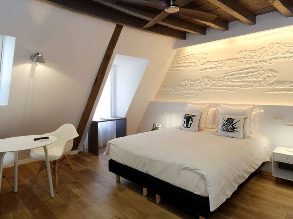Détente bien-être avec massage dans un établissement**** - 4* - 10