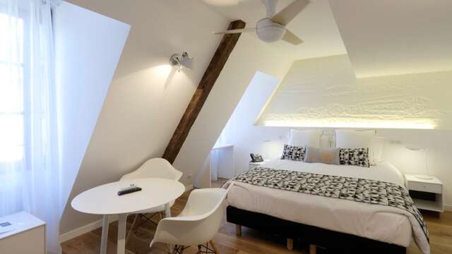 studio classique vue ville
