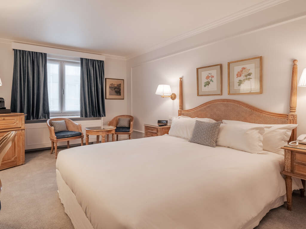 Superbe emplacement juste à côté de l'avenue Louise à Bruxelles - 4* - 13