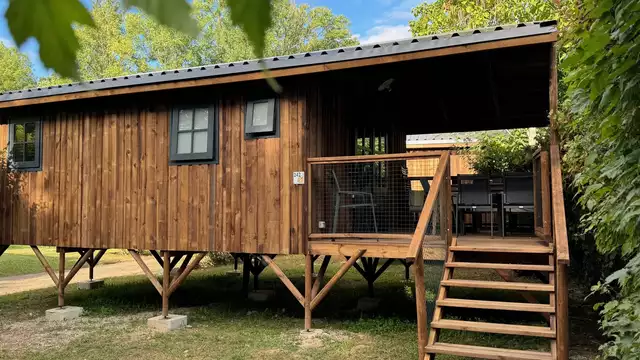 Romanticismo en el Périgord con champán y jacuzzi