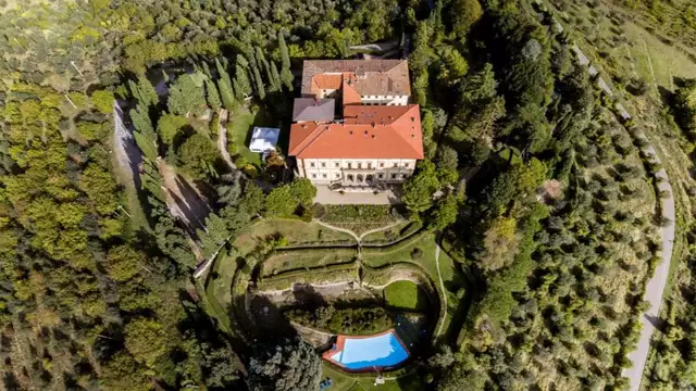 Gastronomisch aanbod buiten Florence: slaap in een historische villa en diner inbegrepen