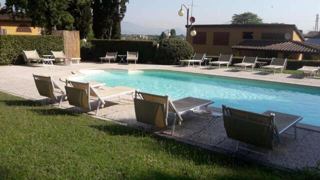 Accesso piscina 
