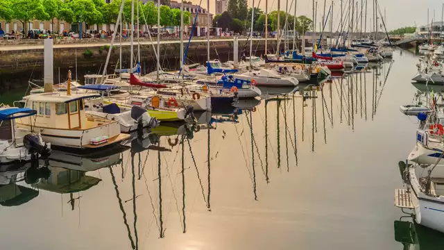 Soggiorno romantico a Lorient con champagne!