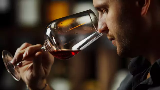 Vacanza a due passi dall'Etna in hotel 5* con mezza pensione e degustazione vini