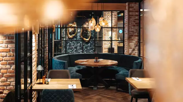 Nuitée confortable avec dîner à Oss