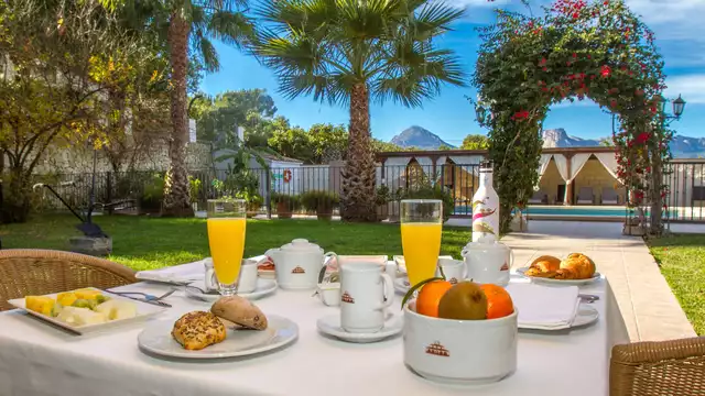 Romantisme et charme avec dîner typique à Altea